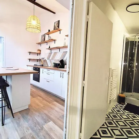 La Chaume, Jolie A Appartement Poitiers