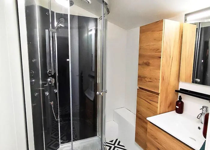 La Chaume, Jolie A Apartament Poitiers